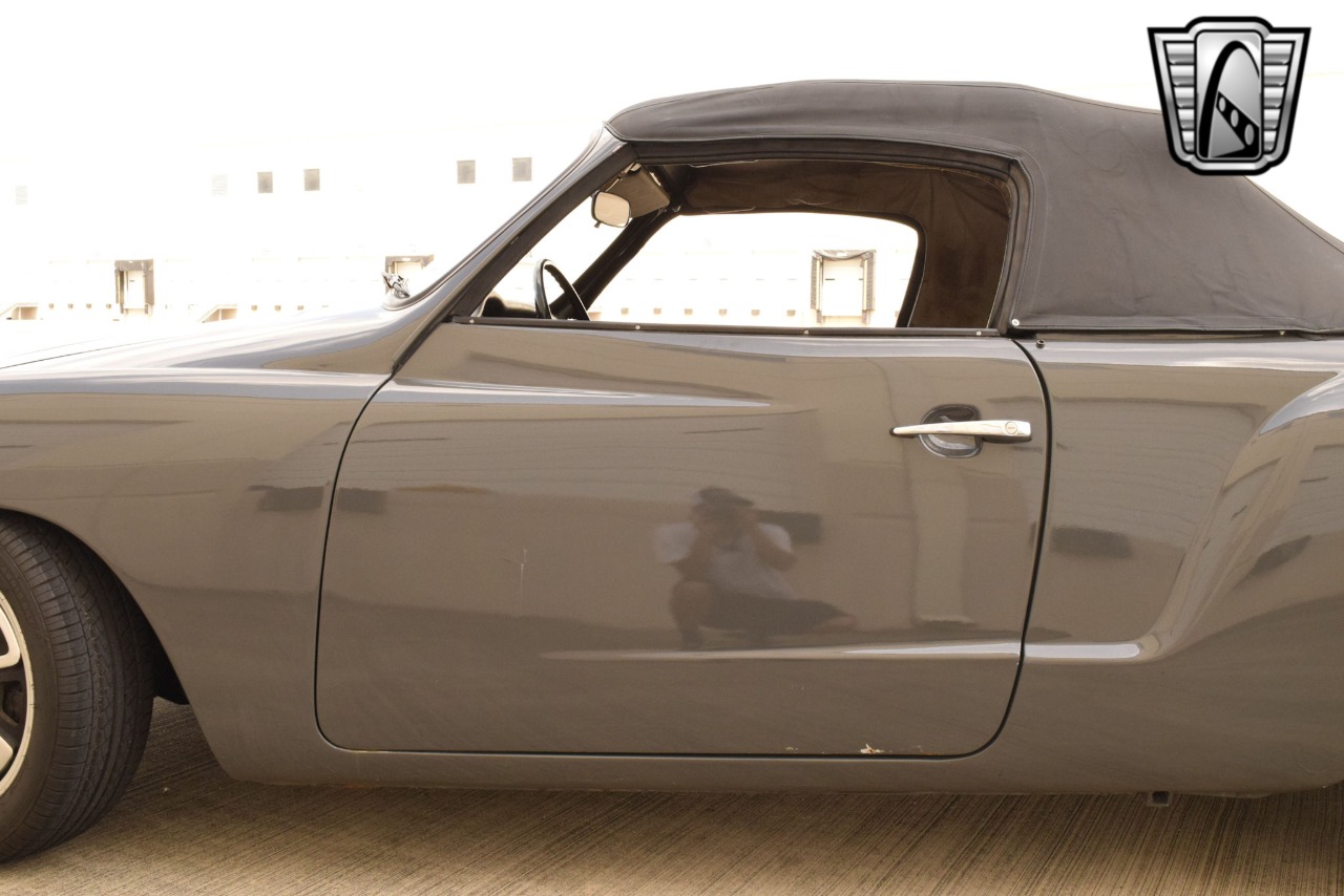 1973 Volkswagen Karmann Ghia 55