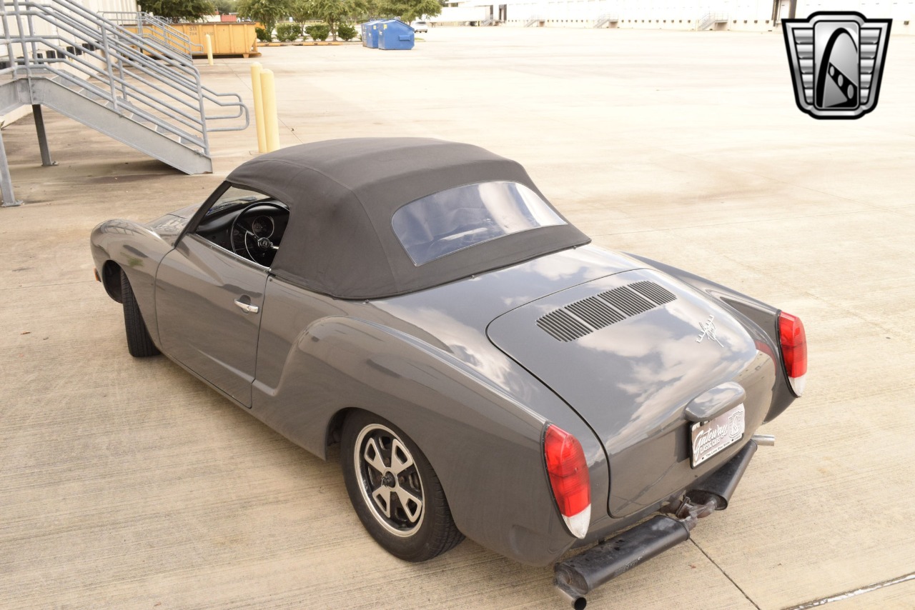 1973 Volkswagen Karmann Ghia 35