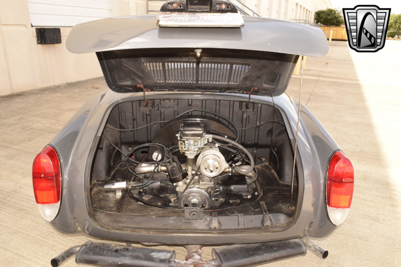 1973 Volkswagen Karmann Ghia 98