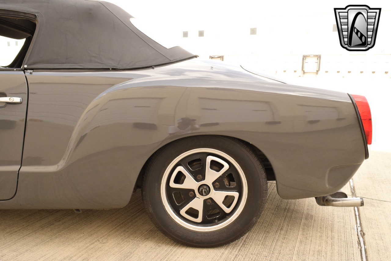 1973 Volkswagen Karmann Ghia 58