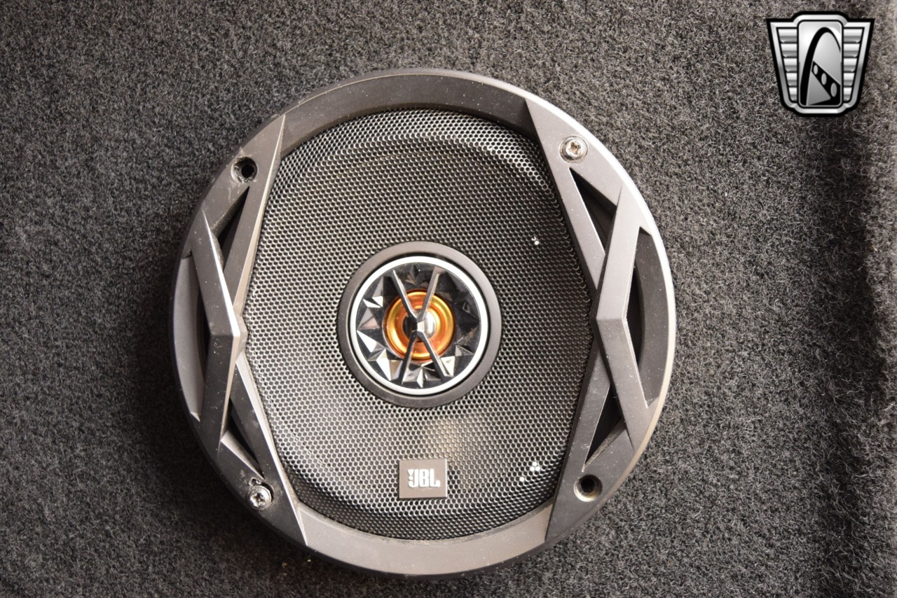 1973 Volkswagen Karmann Ghia 23