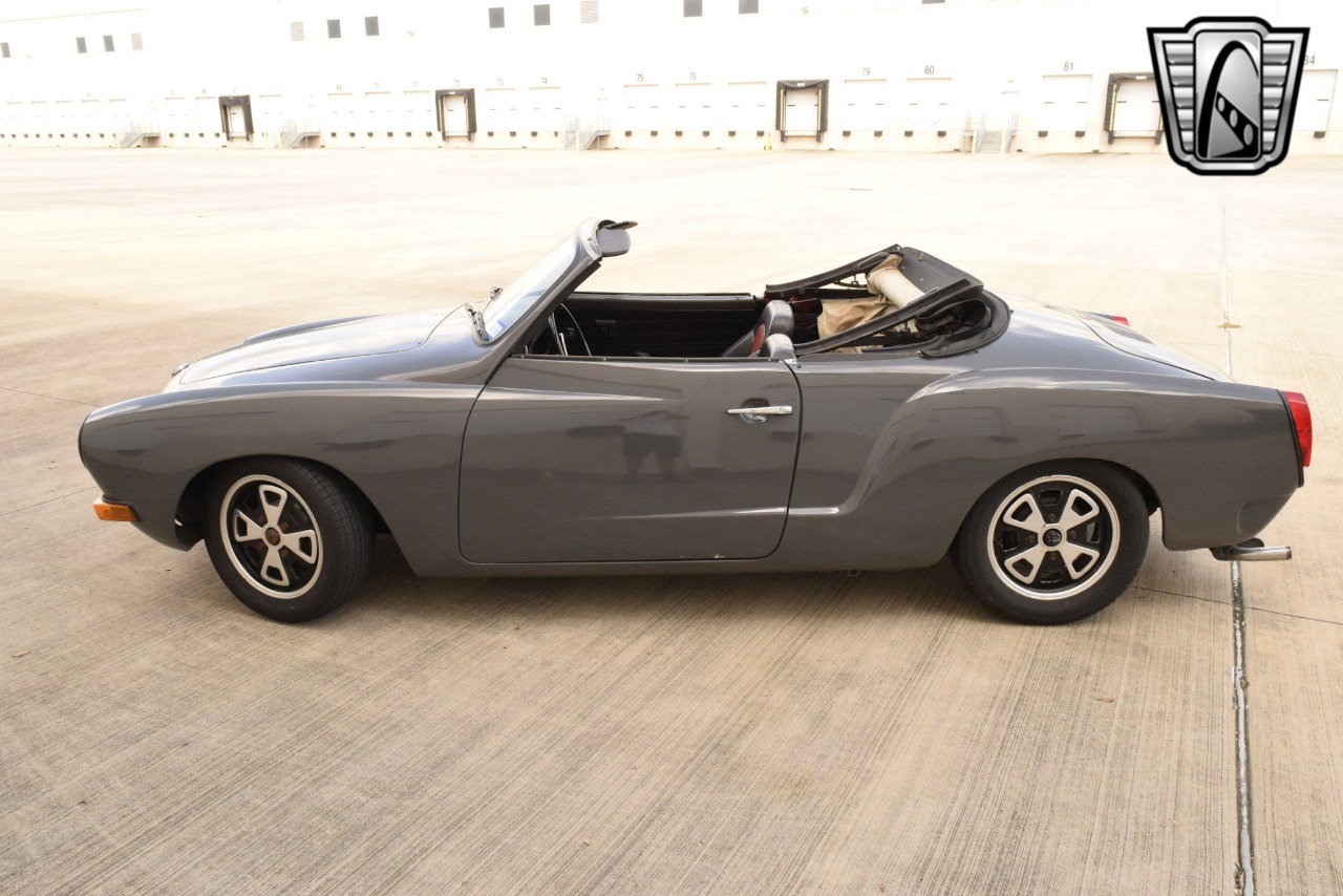 1973 Volkswagen Karmann Ghia 29