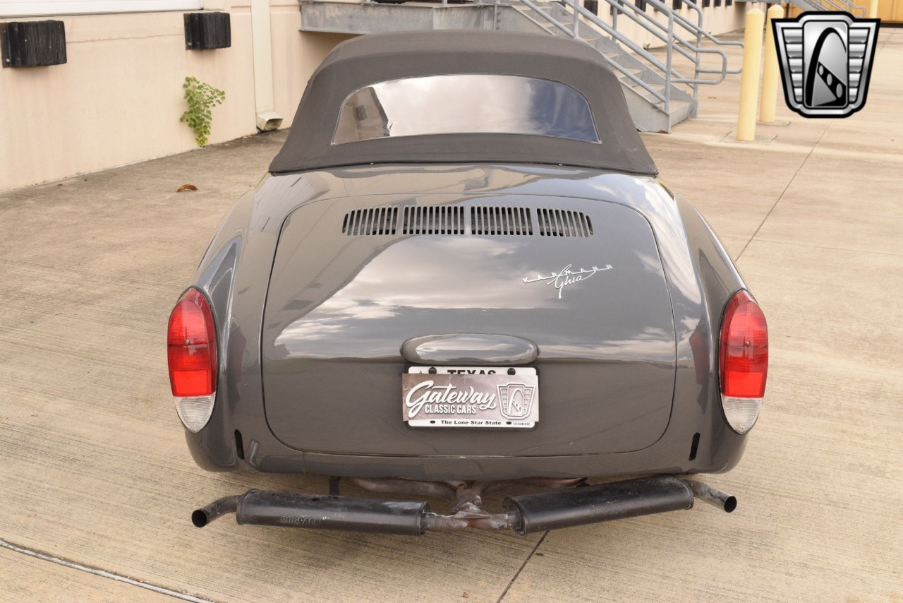 1973 Volkswagen Karmann Ghia 39
