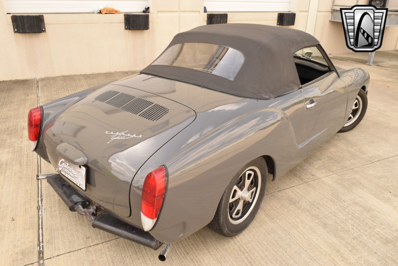 1973 Volkswagen Karmann Ghia 8
