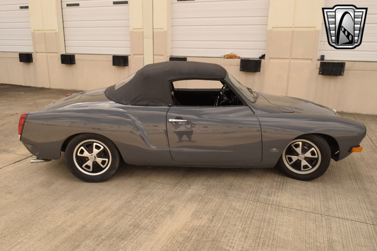 1973 Volkswagen Karmann Ghia 44