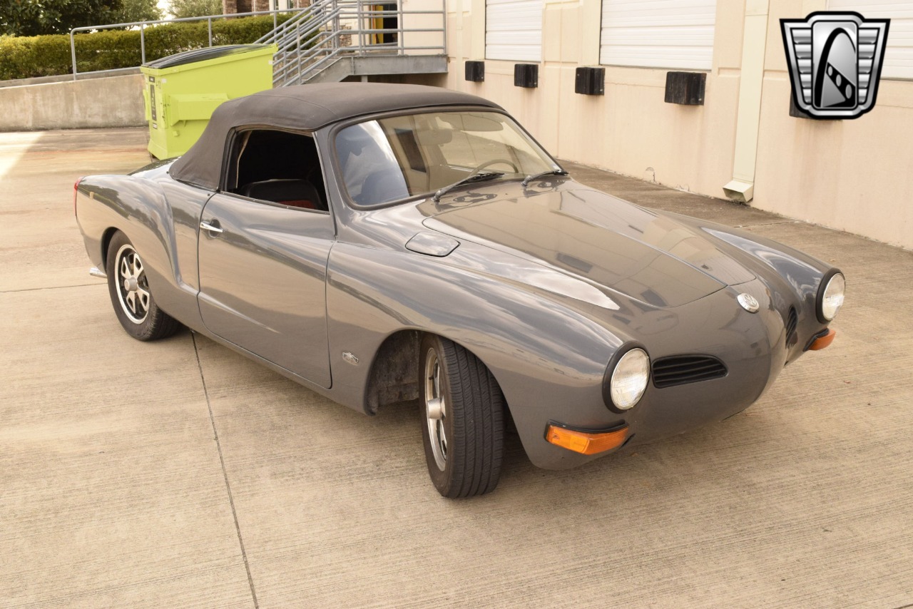 1973 Volkswagen Karmann Ghia 46