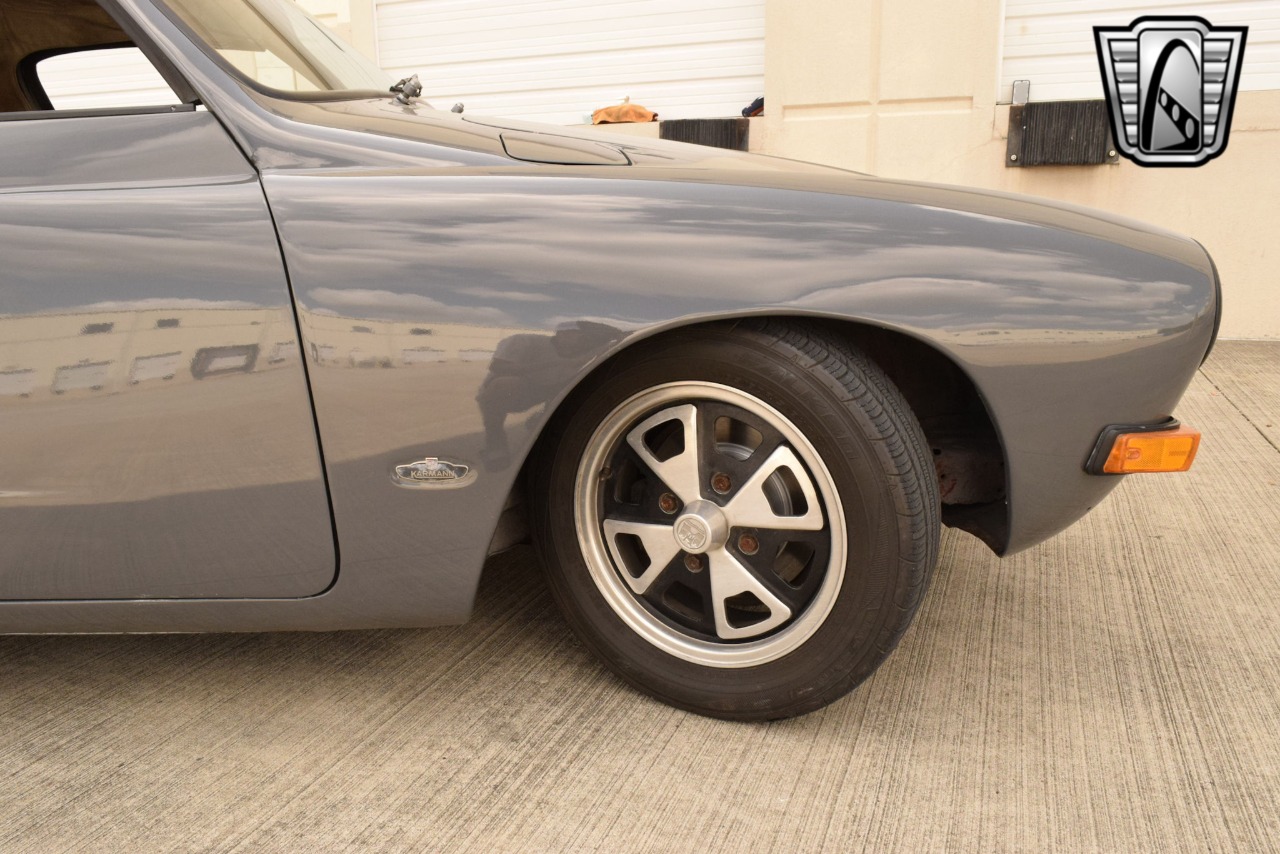 1973 Volkswagen Karmann Ghia 10