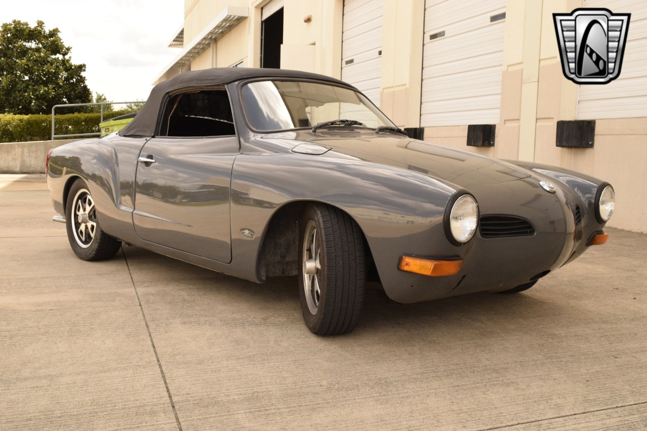 1973 Volkswagen Karmann Ghia 47