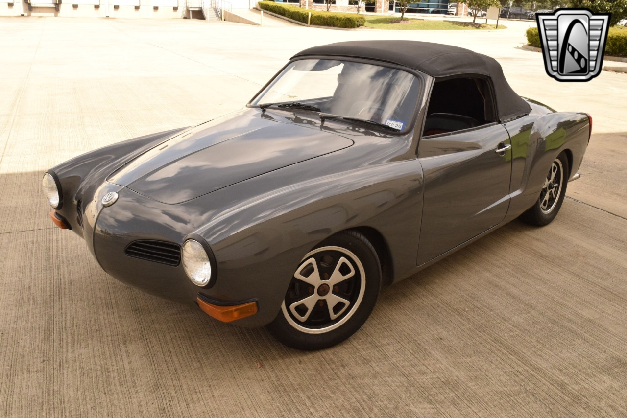 1973 Volkswagen Karmann Ghia 51