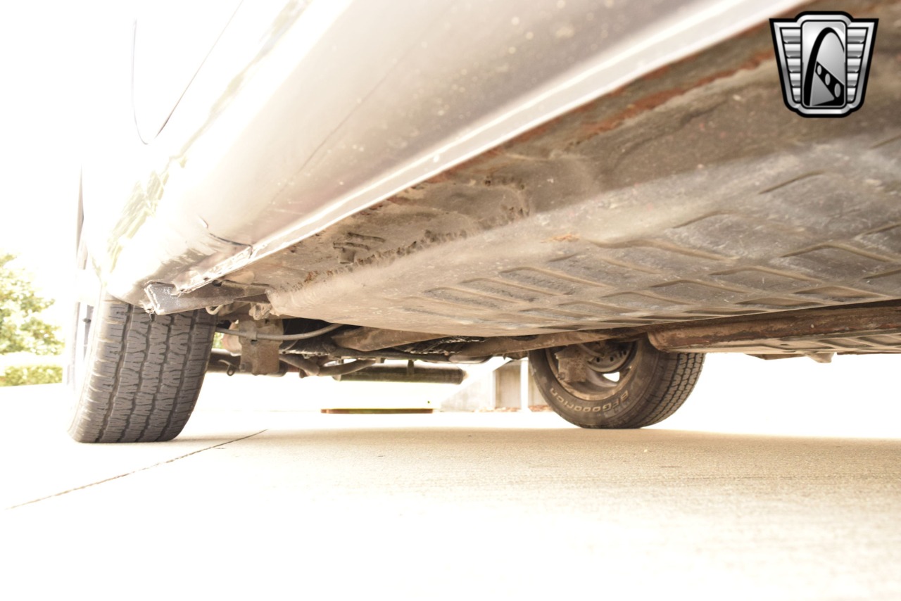 1973 Volkswagen Karmann Ghia 16