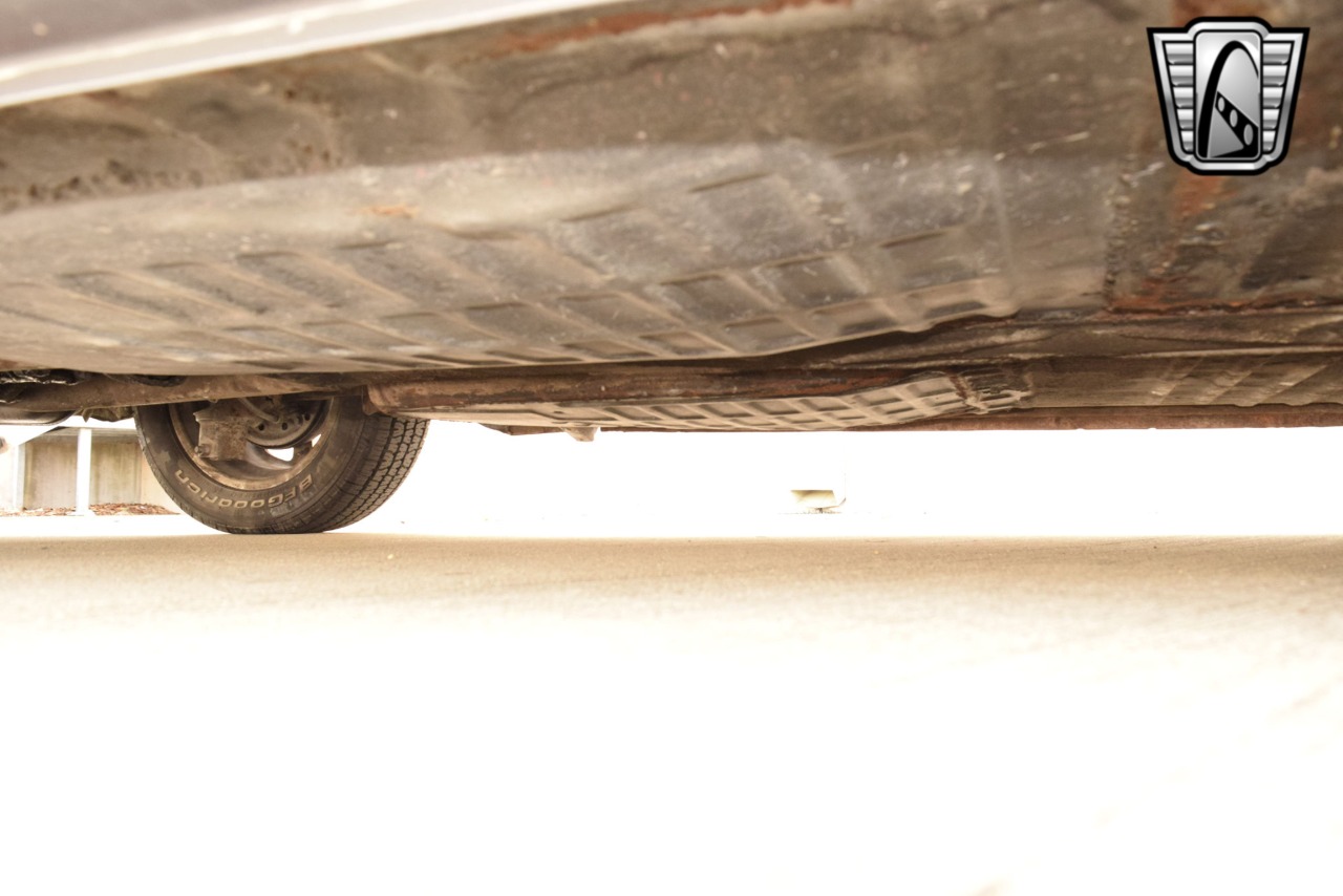 1973 Volkswagen Karmann Ghia 93