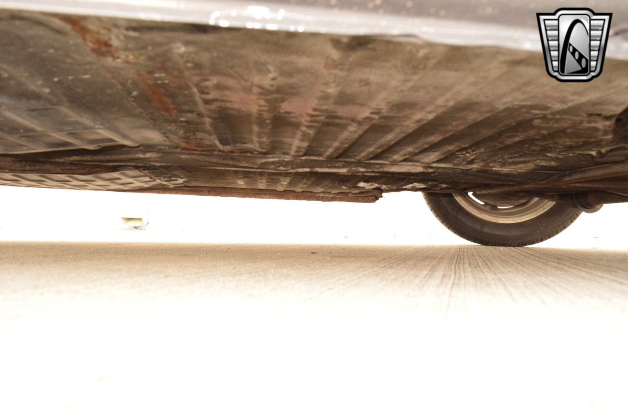 1973 Volkswagen Karmann Ghia 94