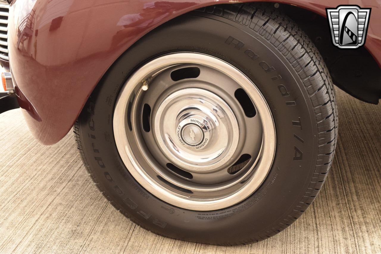 1940 Chevrolet Special - Deluxe 52