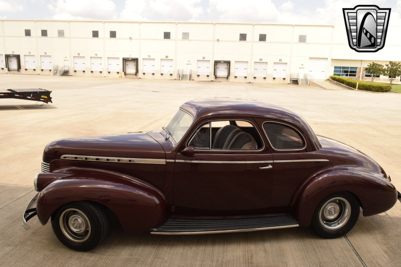 1940 Chevrolet Special - Deluxe 33