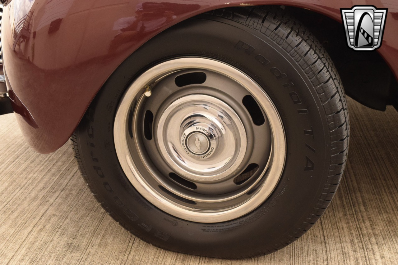 1940 Chevrolet Special - Deluxe 54
