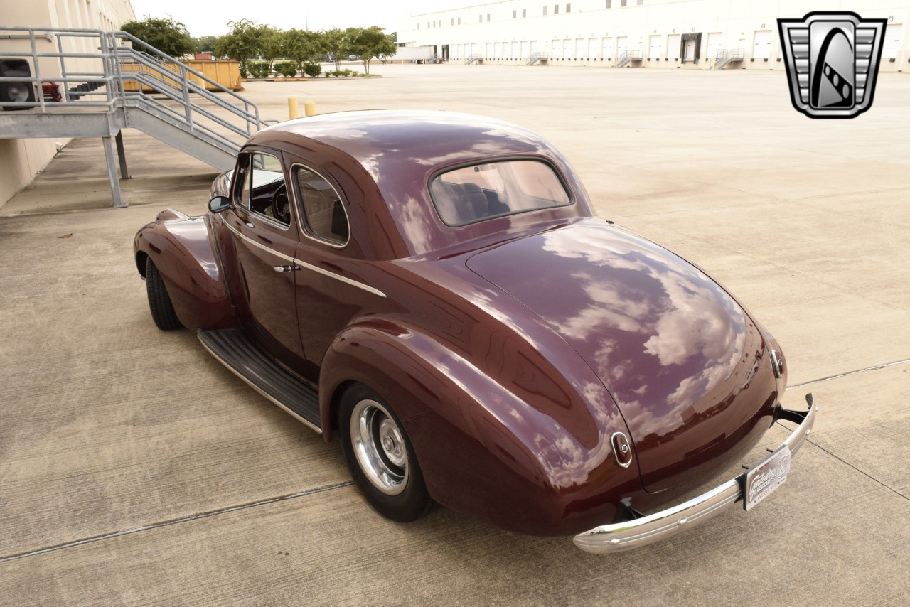1940 Chevrolet Special - Deluxe 35