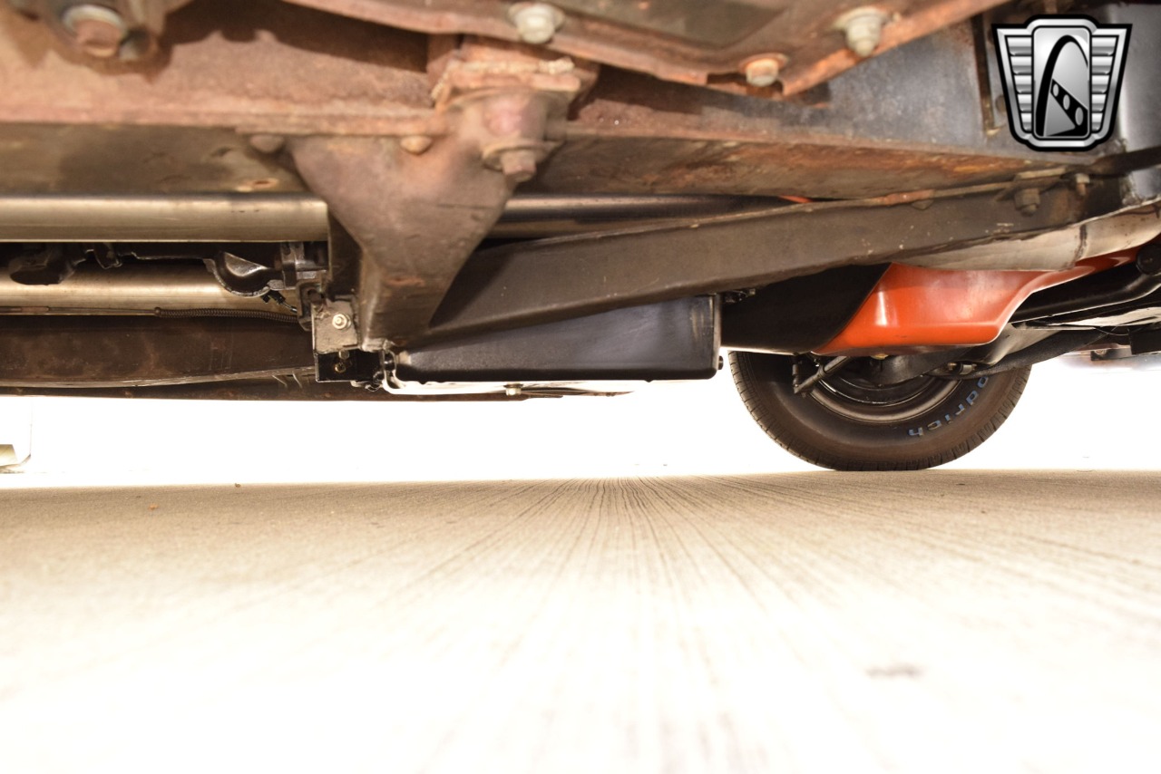 1940 Chevrolet Special - Deluxe 18