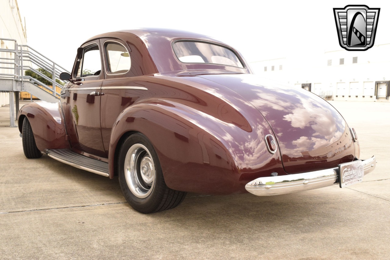 1940 Chevrolet Special - Deluxe 3