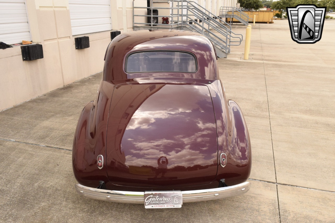 1940 Chevrolet Special - Deluxe 37