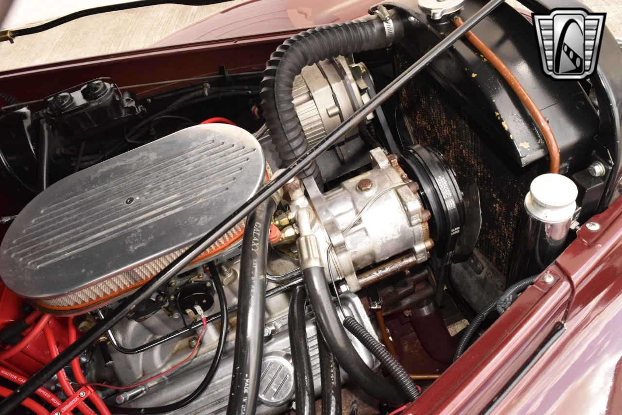 1940 Chevrolet Special - Deluxe 20