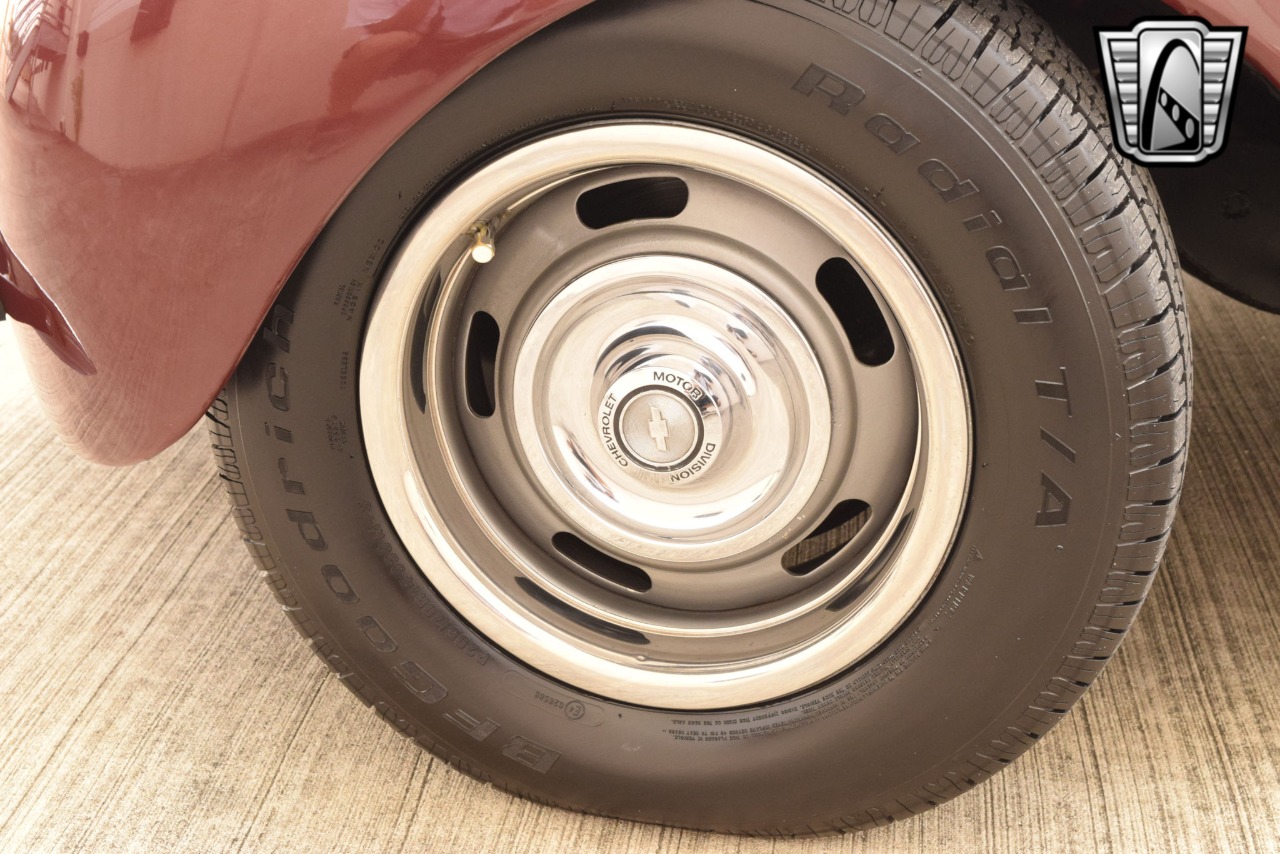 1940 Chevrolet Special - Deluxe 51