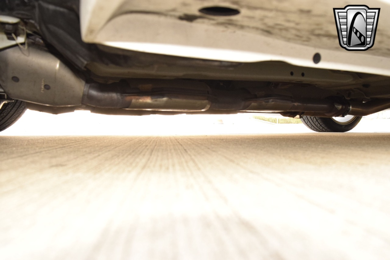 1999 Ford Mustang 13