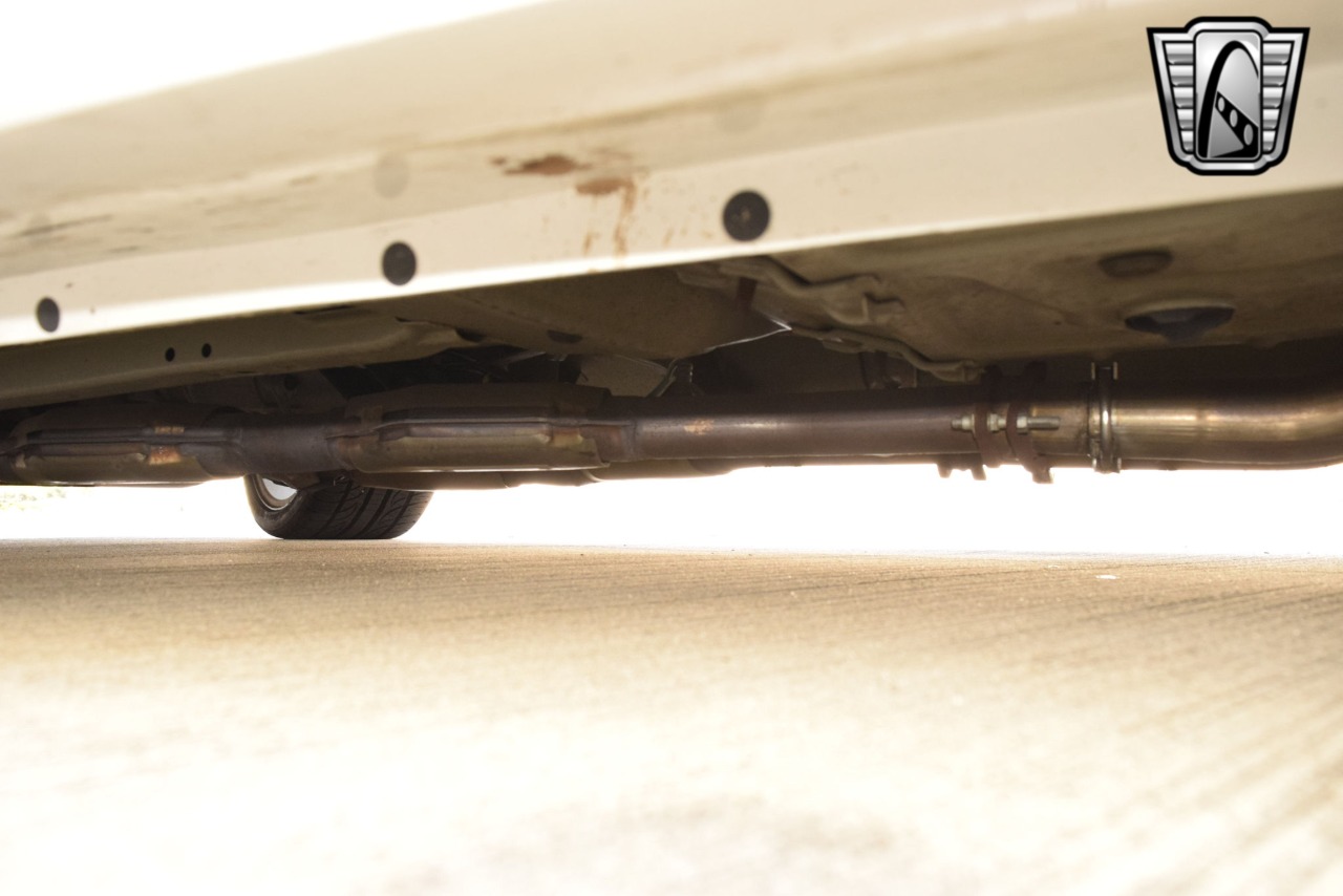 1999 Ford Mustang 77