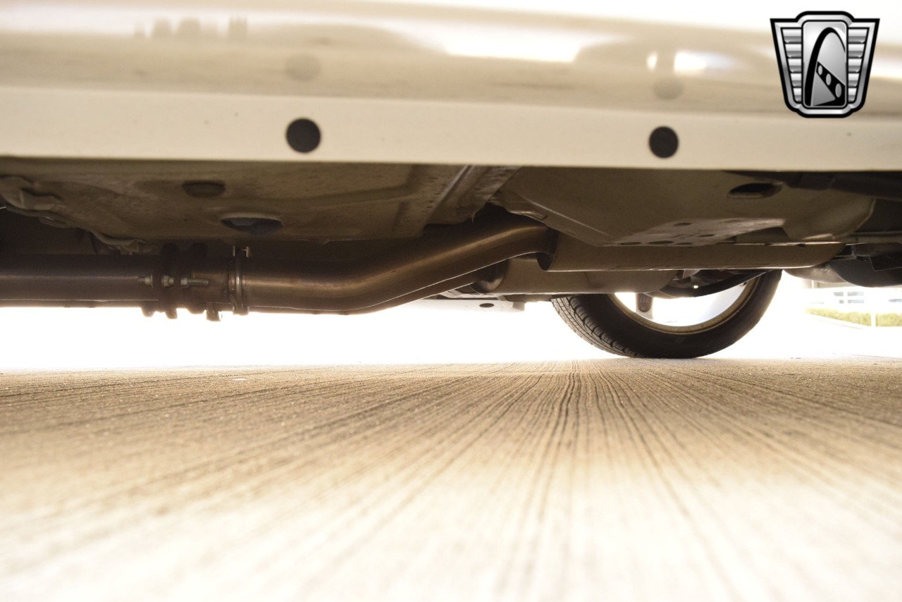 1999 Ford Mustang 14