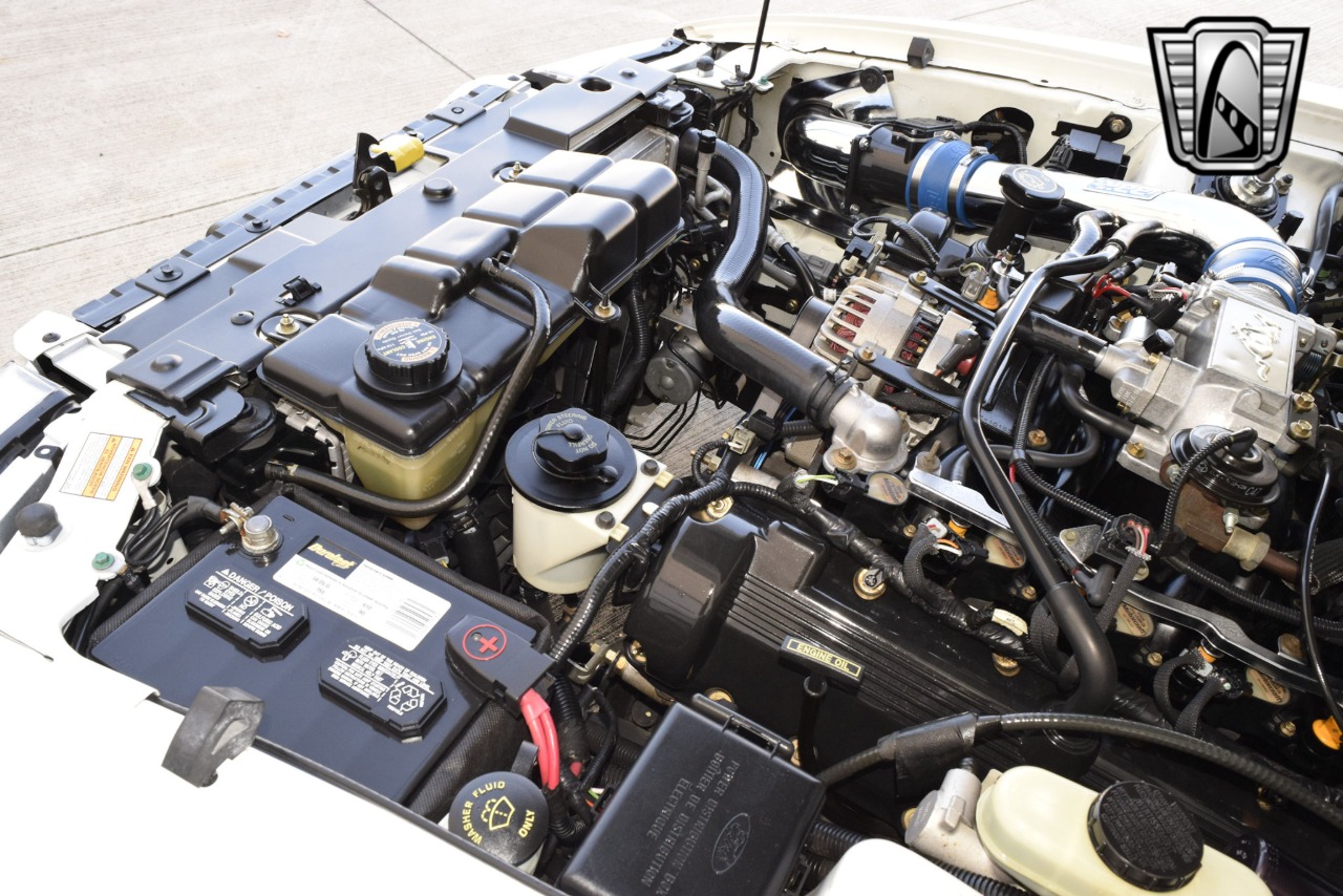 1999 Ford Mustang 19