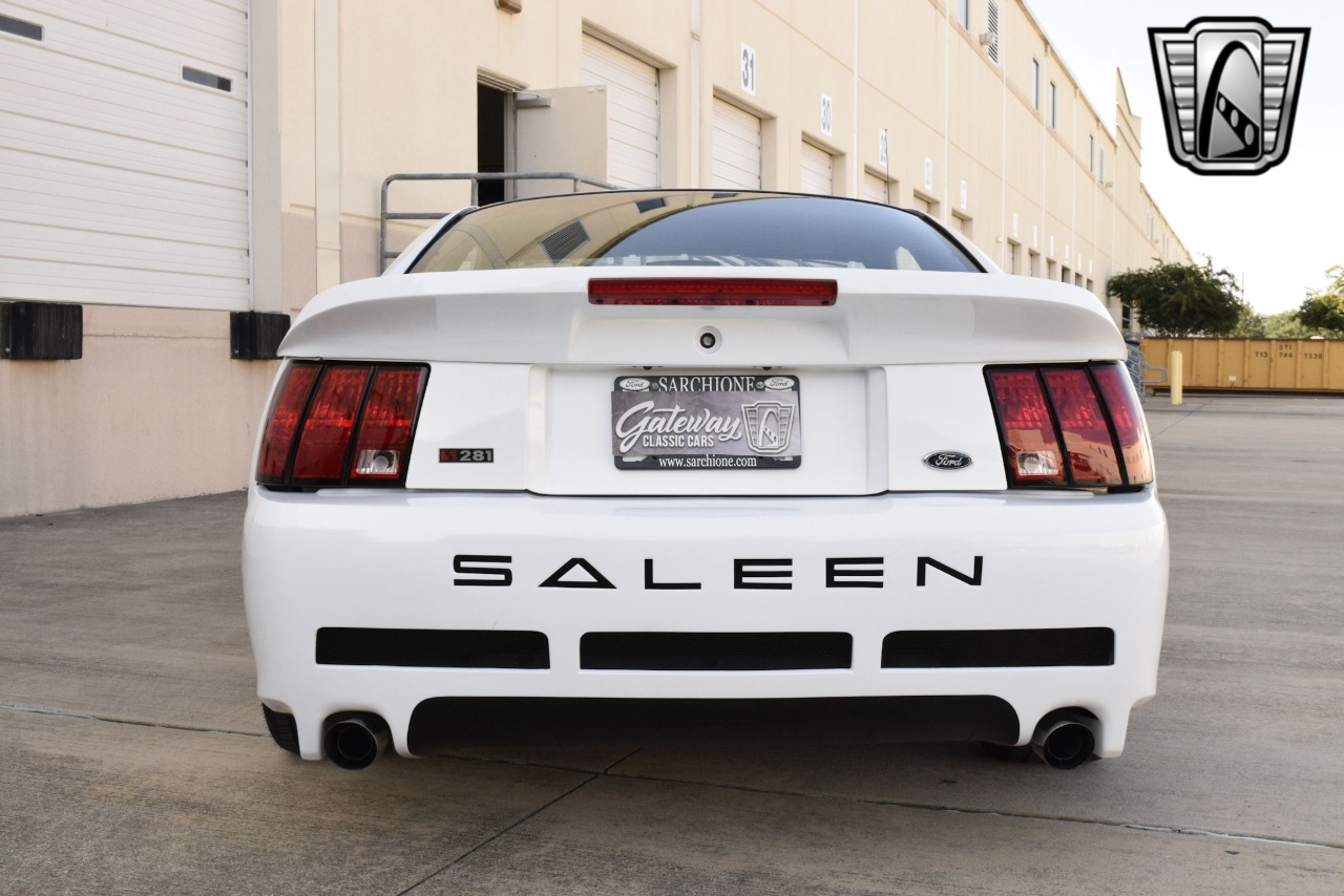 1999 Ford Mustang 39