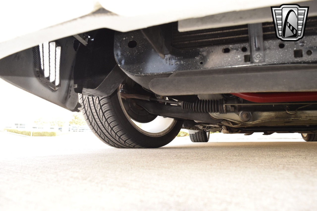 1999 Ford Mustang 11