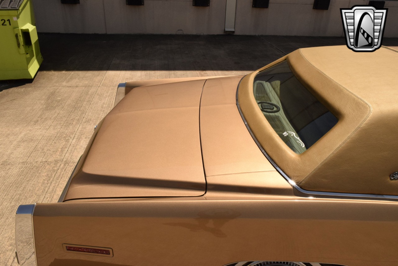 1977 Cadillac Eldorado 64