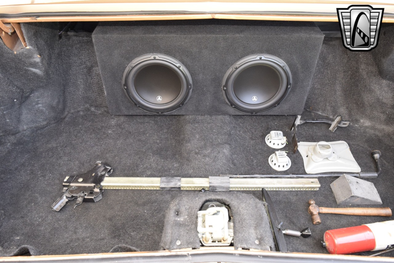 1977 Cadillac Eldorado 27