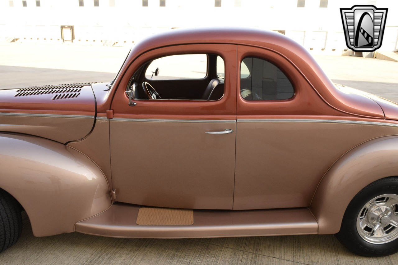 1940 Ford Deluxe 55