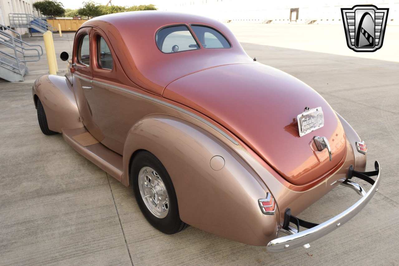 1940 Ford Deluxe 59