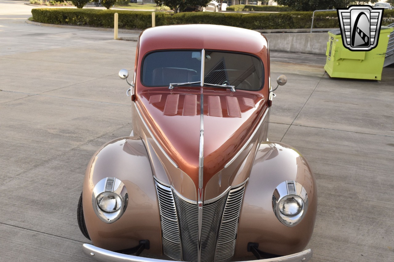 1940 Ford Deluxe 46