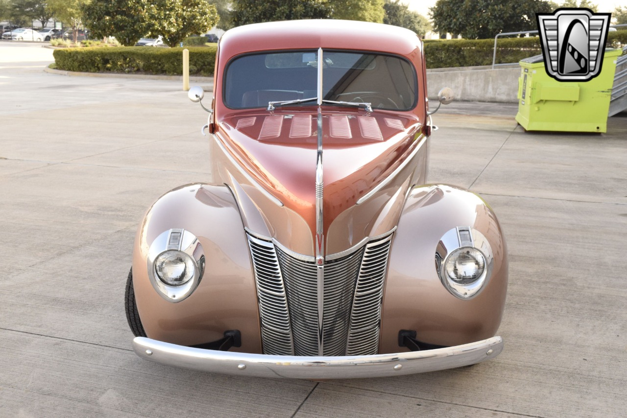 1940 Ford Deluxe 47
