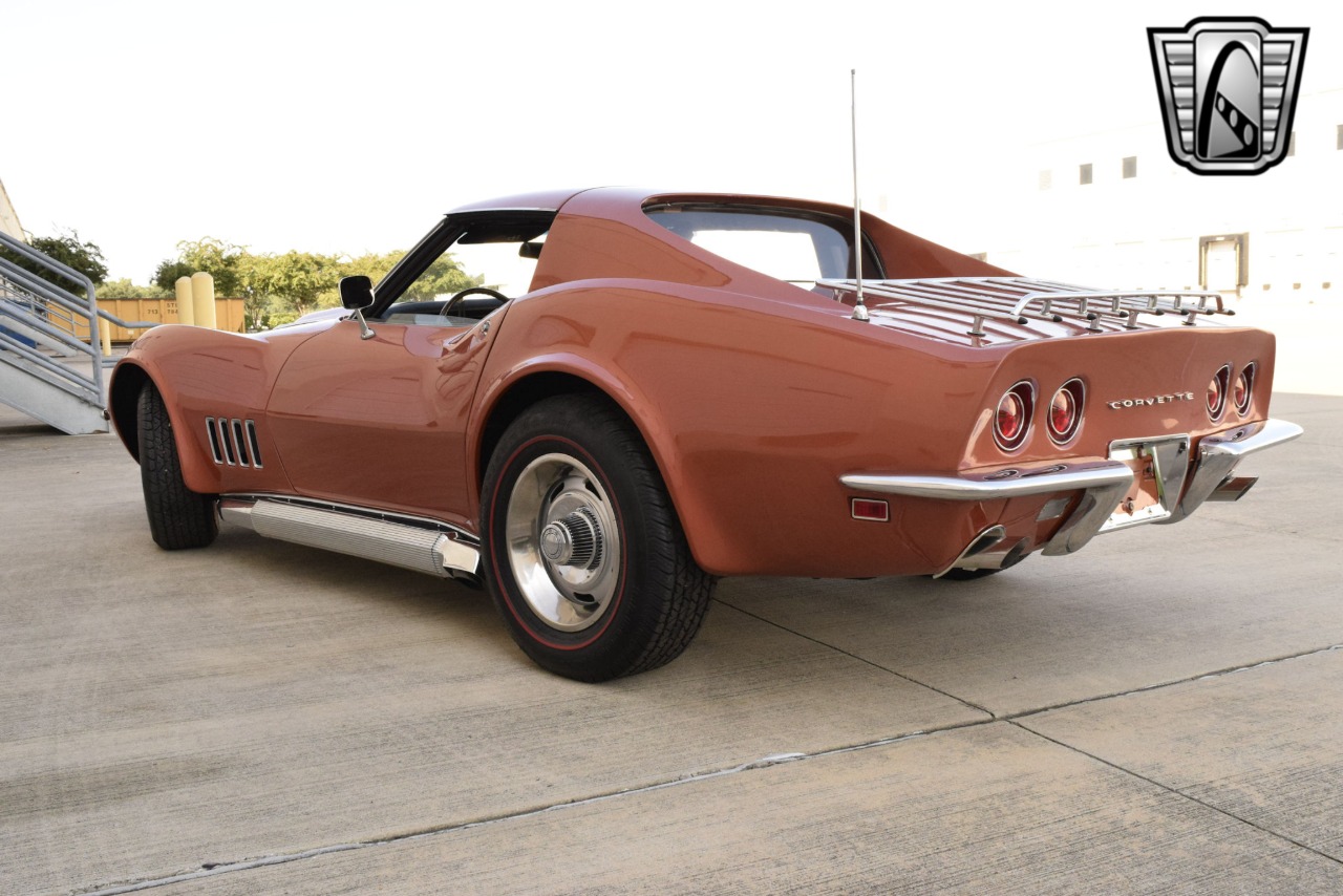 1968 Chevrolet Corvette 3