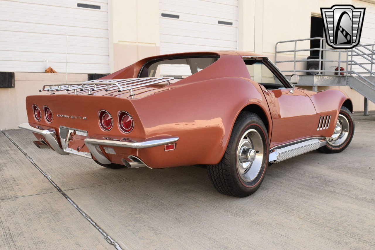 1968 Chevrolet Corvette 41