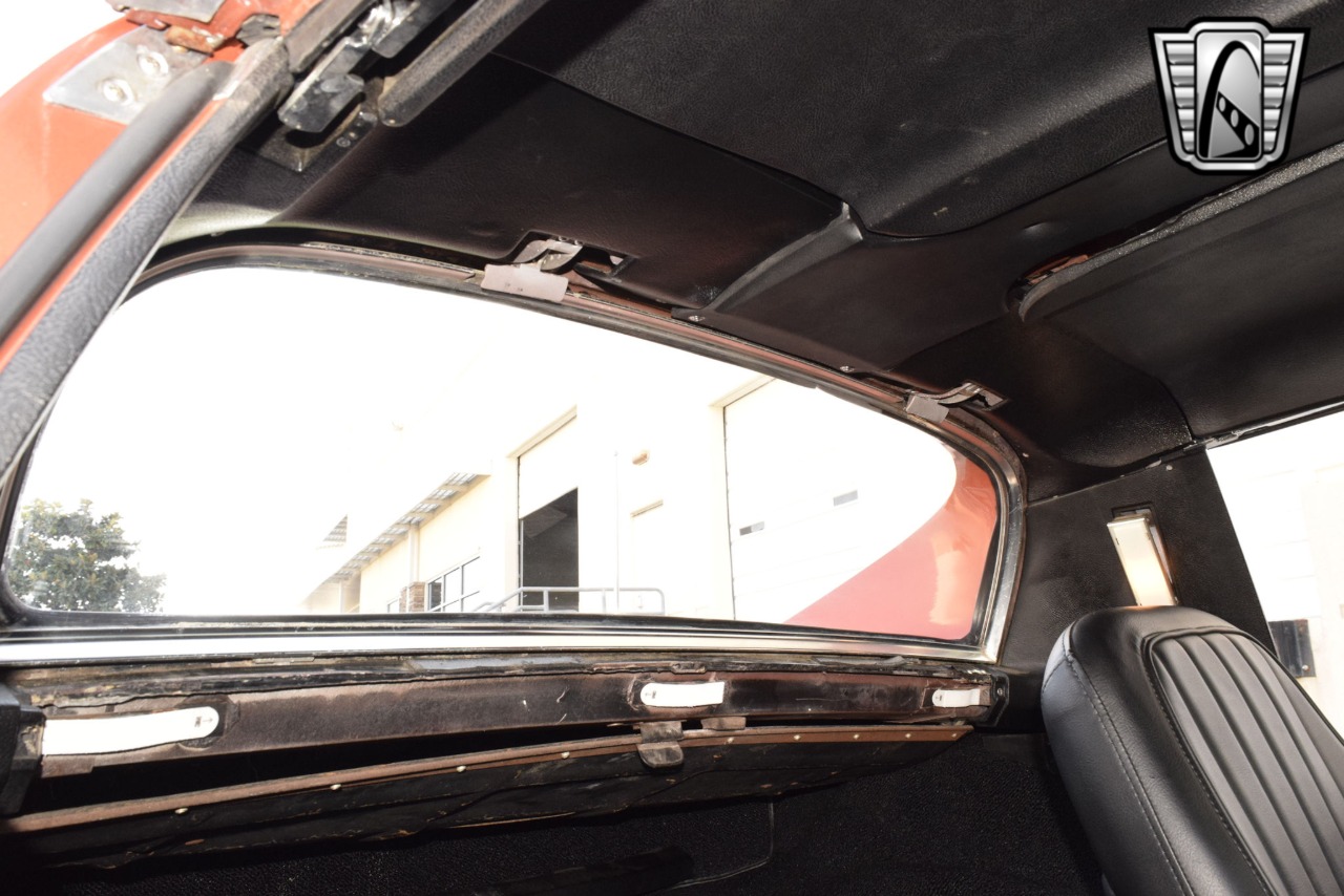 1968 Chevrolet Corvette 28