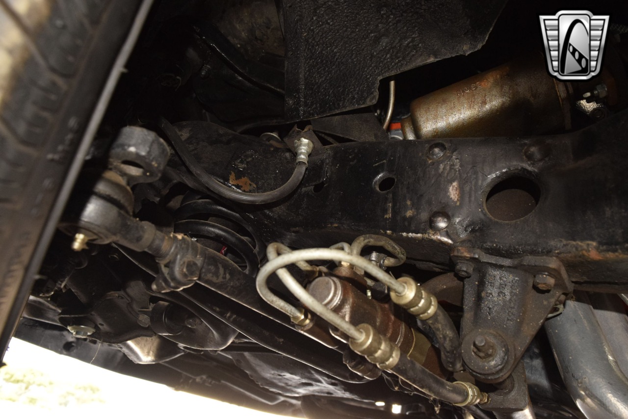 1968 Chevrolet Corvette 12