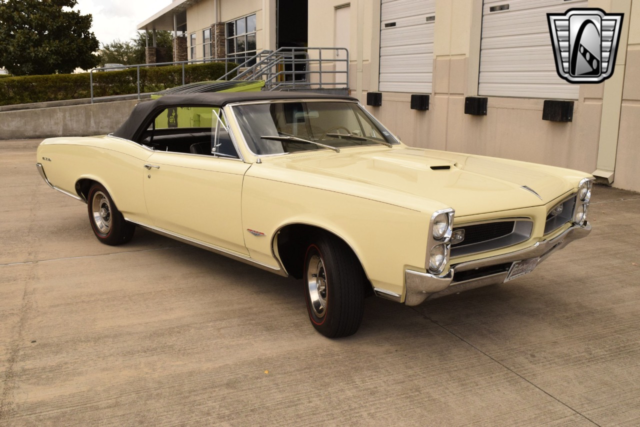1966 Pontiac GTO 53