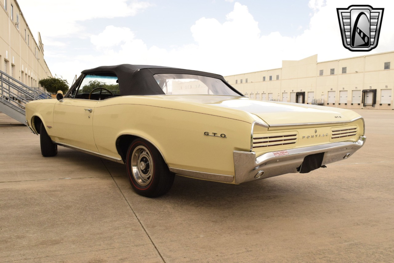 1966 Pontiac GTO 44