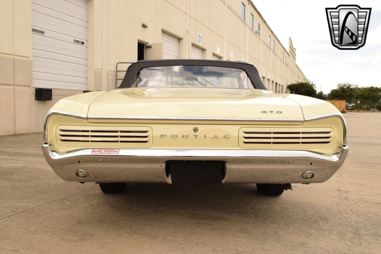 1966 Pontiac GTO 46