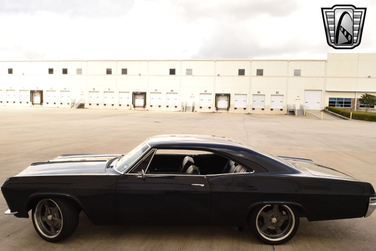 1965 Chevrolet Impala 33