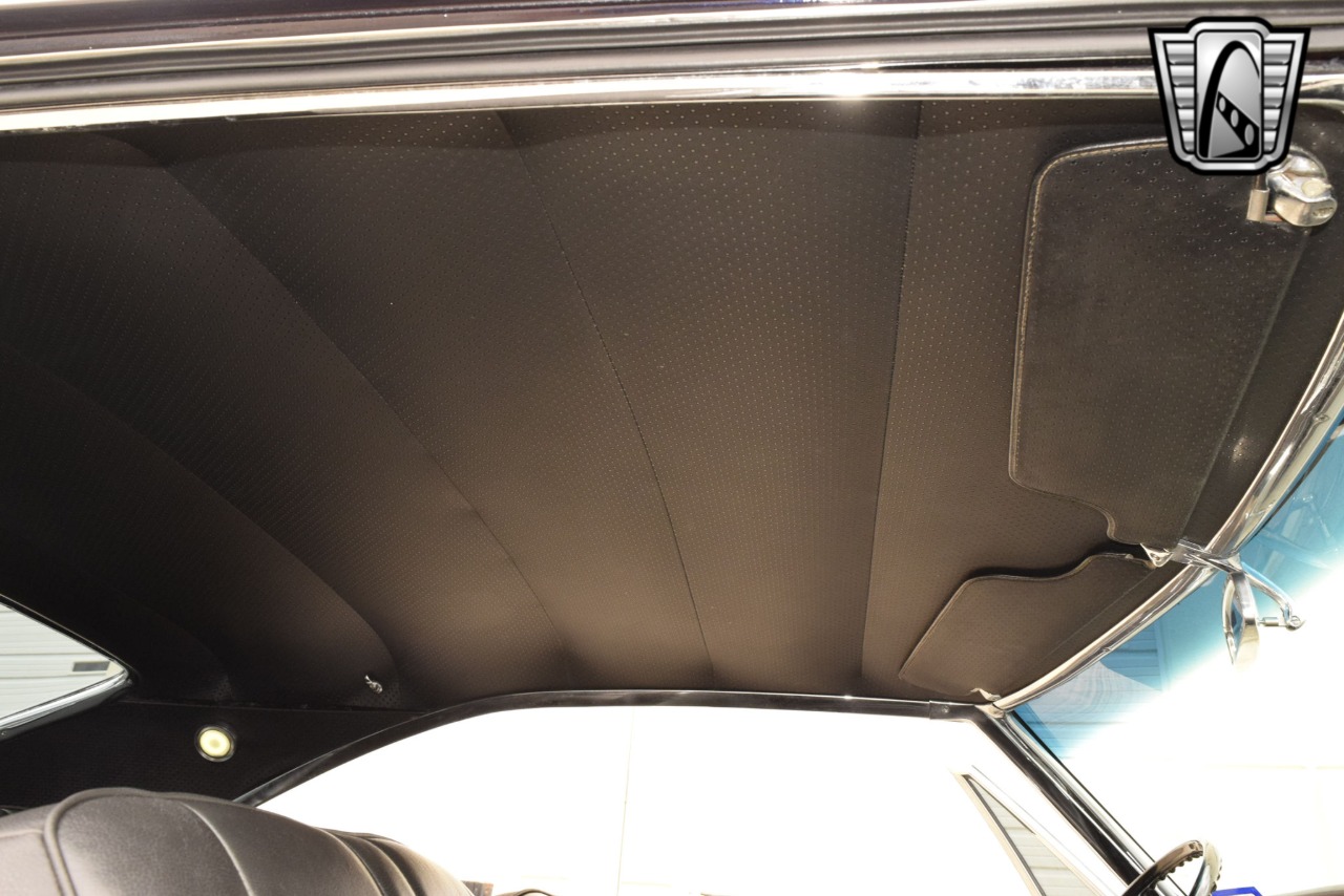 1965 Chevrolet Impala 30