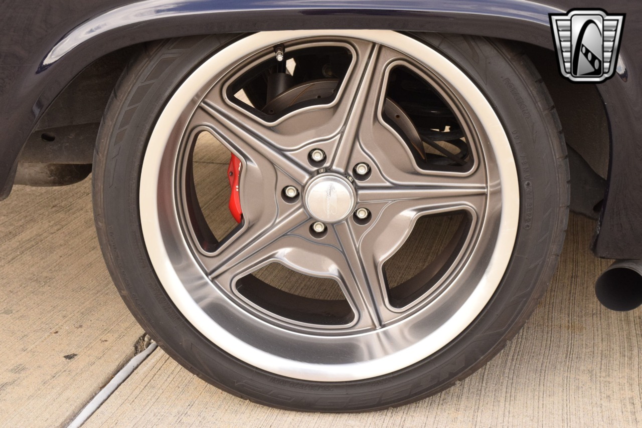 1965 Chevrolet Impala 9