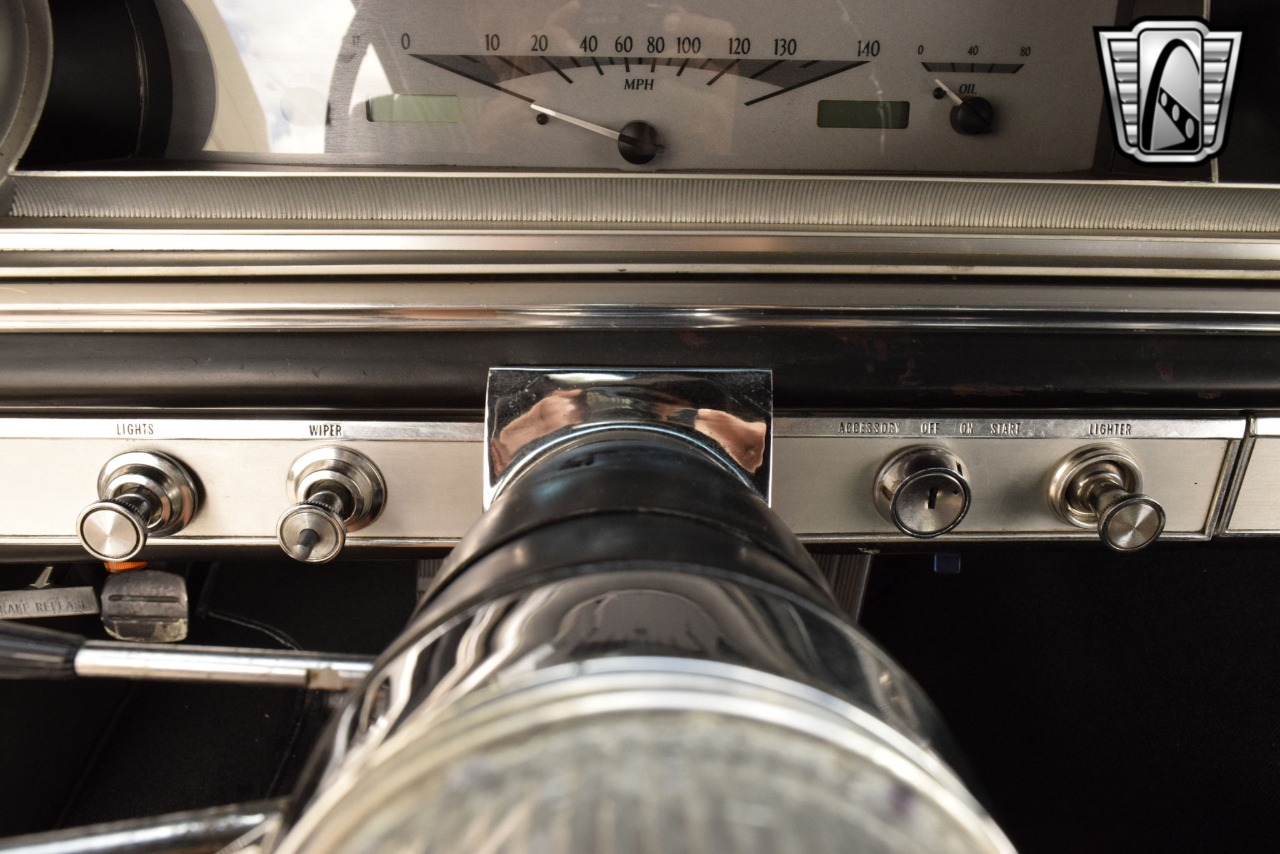 1965 Chevrolet Impala 25