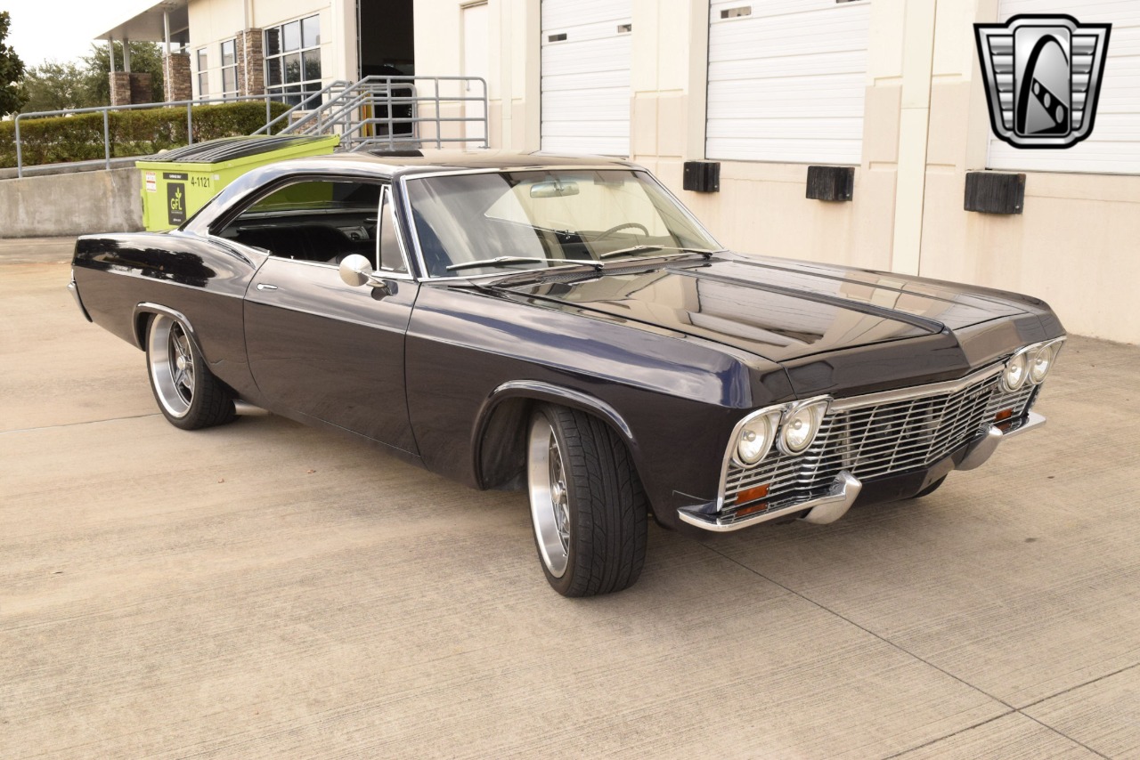 1965 Chevrolet Impala 45