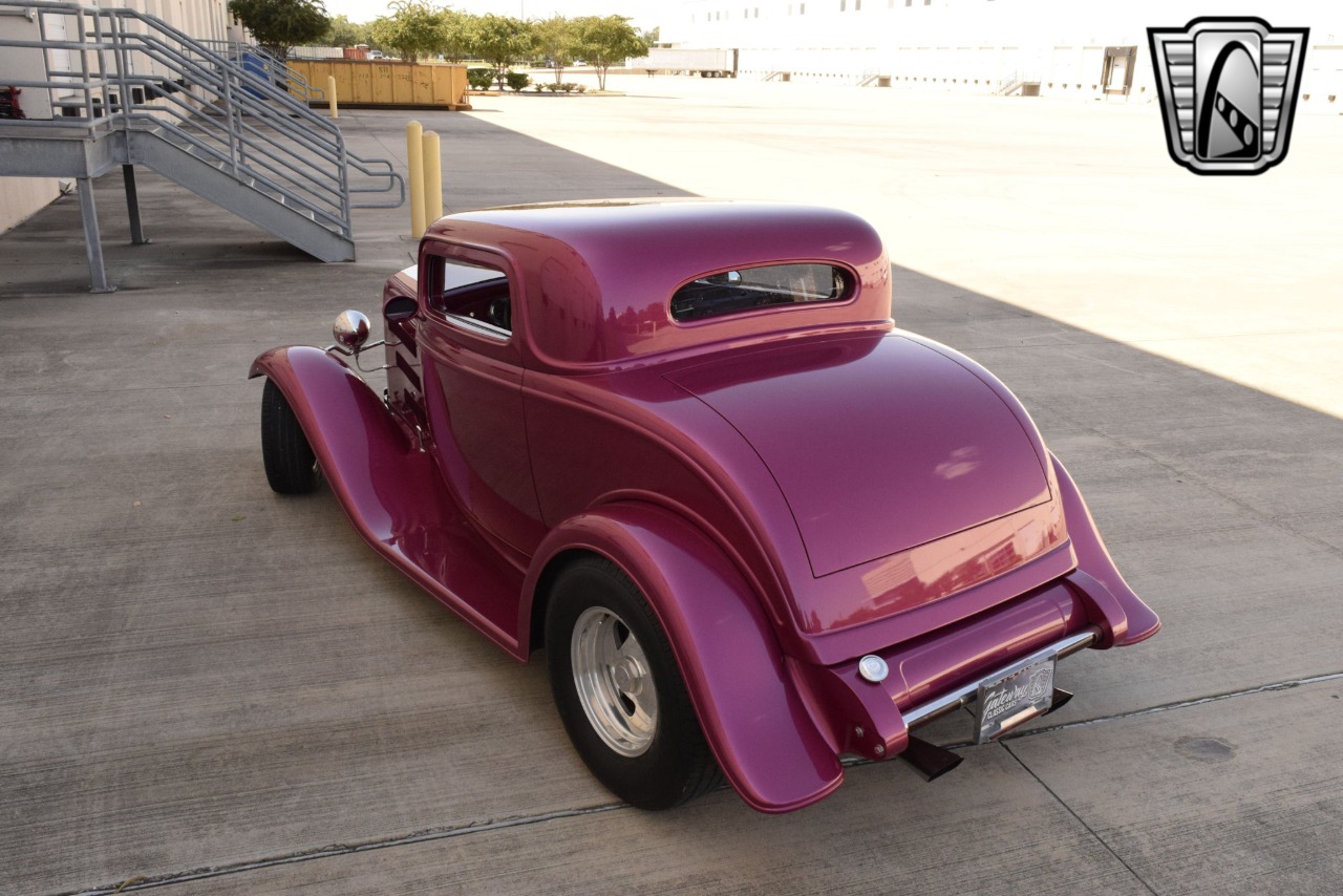 1932 Ford Roadster 35